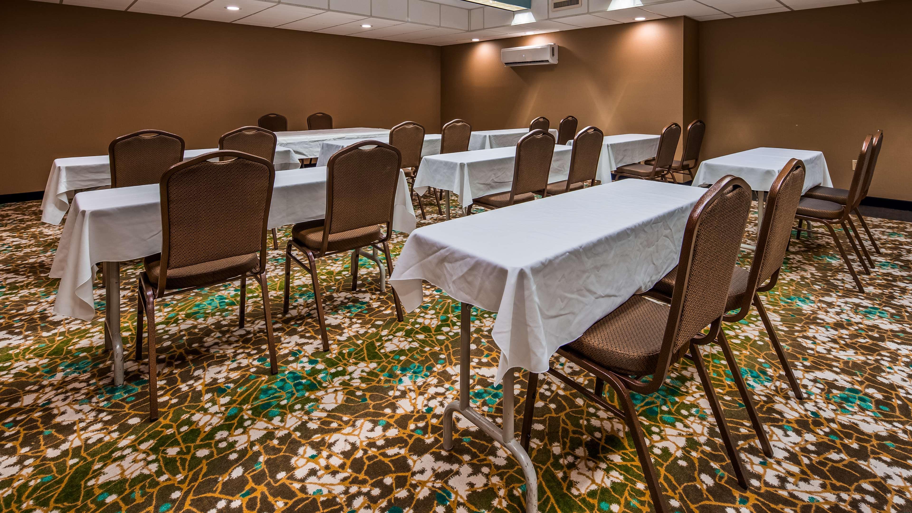 Best Western Warren Hotel Bagian luar foto