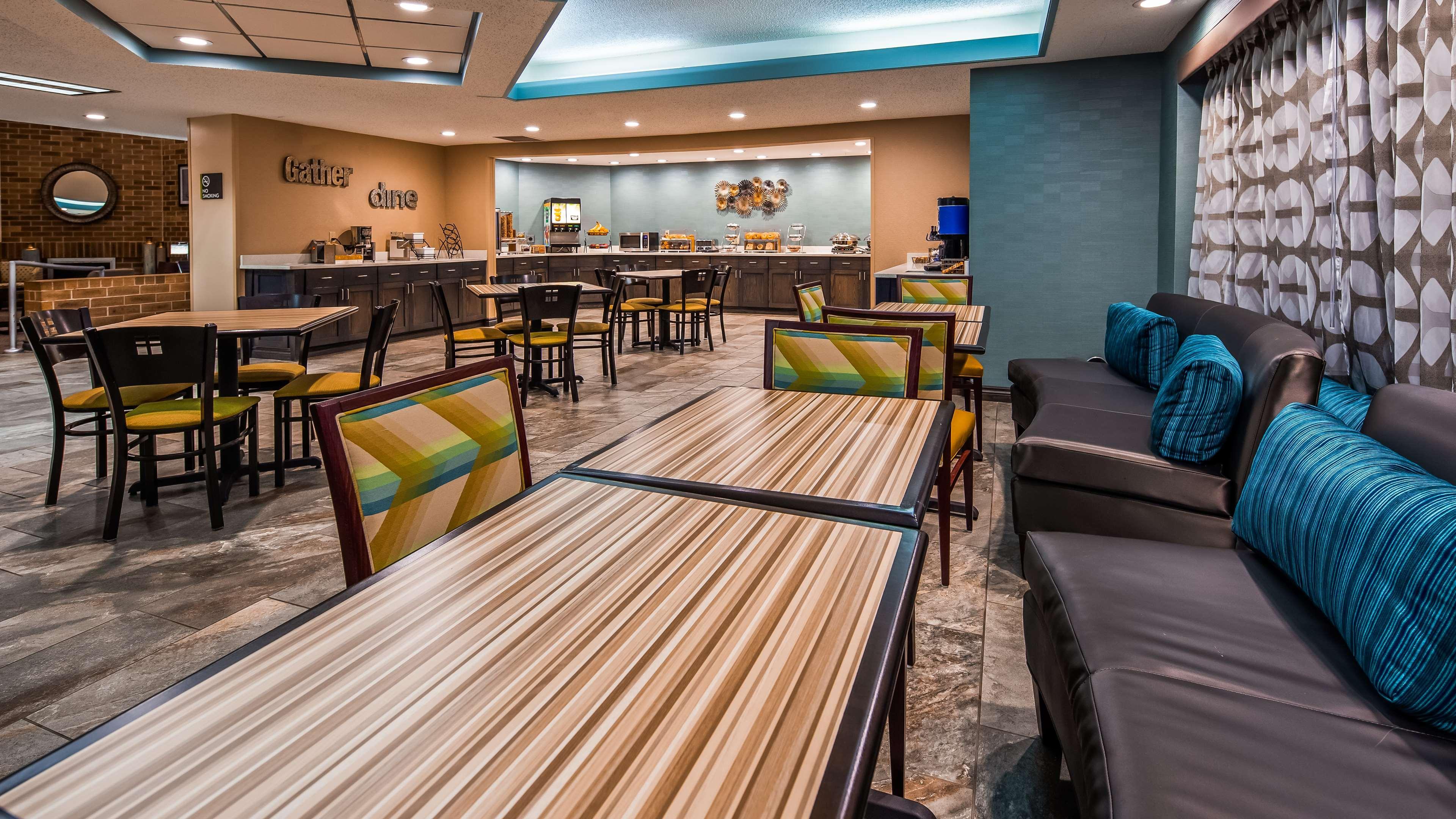 Best Western Warren Hotel Bagian luar foto