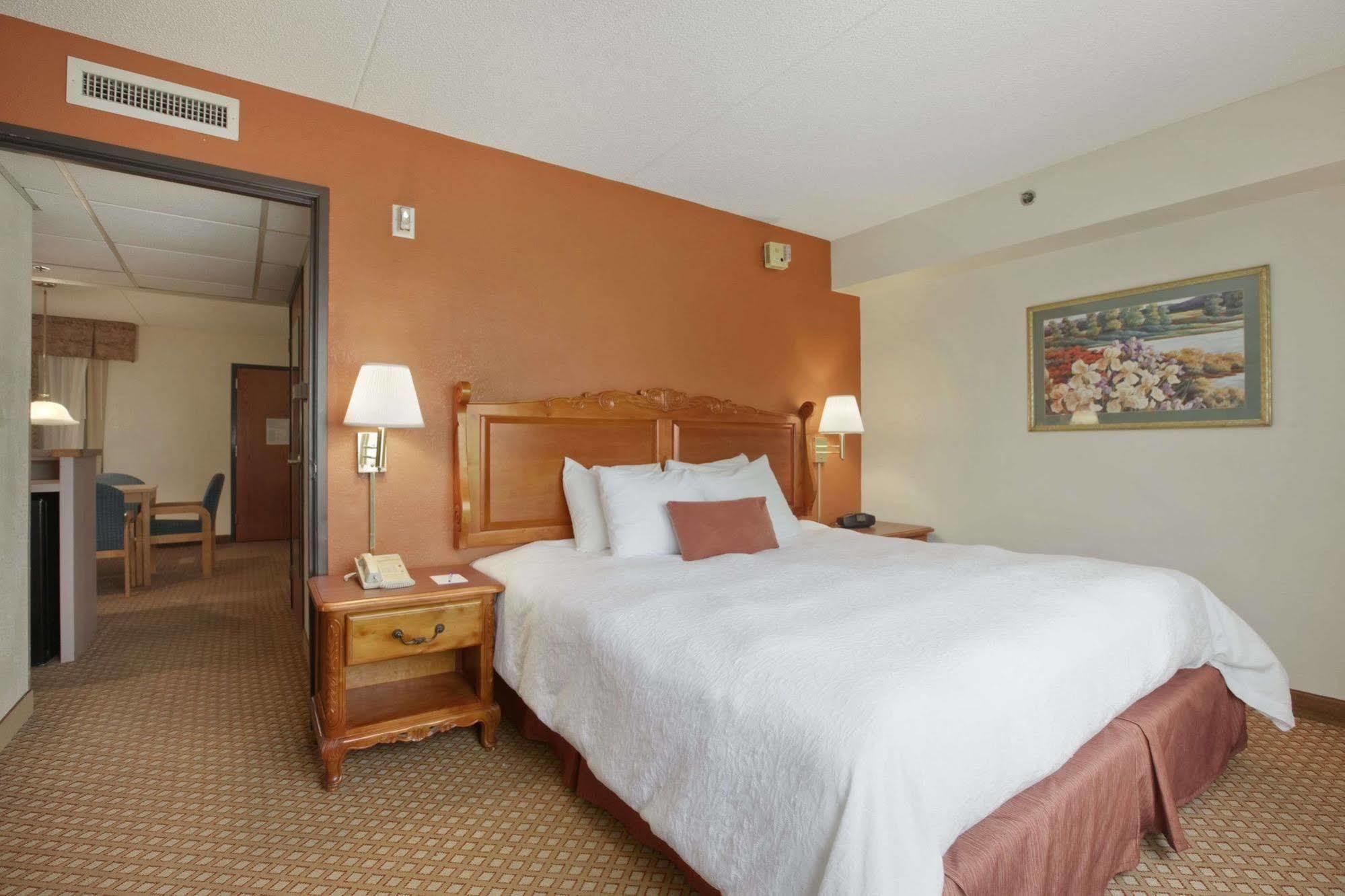 Best Western Warren Hotel Bagian luar foto